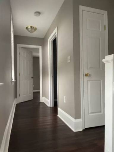 Main picture of 1739 Portship Rd