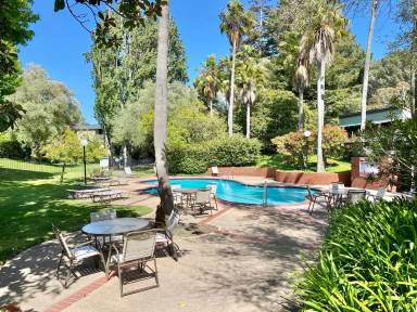 Main picture of 6350 Shelter Creek Ln