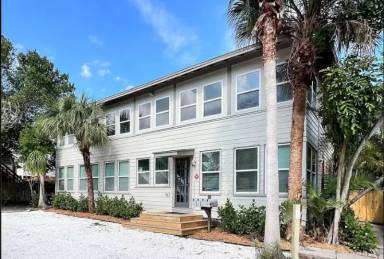 Main picture of 763 31st Ave N