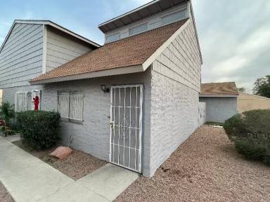 Main picture of 5125 Golden Ln
