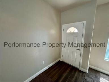 Main picture of 1799 Capistrano Ave