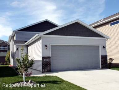 Main picture of 4011 9th St S