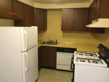 Main picture of 576 Taunton Place