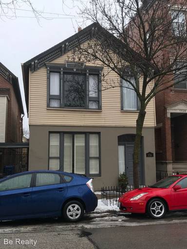 Main picture of 1734 N Sedgwick St