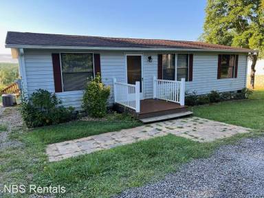 Main picture of 1220 Hundley Dr