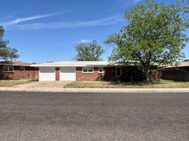 Main picture of 1104 Garnet Ave