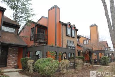 Main picture of 85 Riverbend Dr
