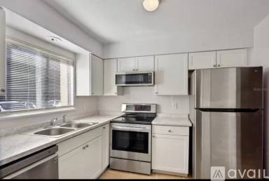 Main picture of 4149 S Semoran Blvd