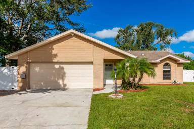 Main picture of 6414 Carmella Way