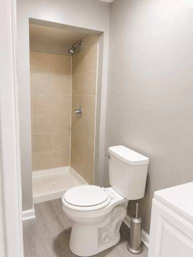 Main picture of 19 Amity Ct