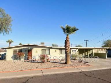 Main picture of 1512 W Huntington Dr