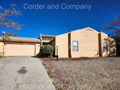 Main picture of 2261 Green Lake Rd NE