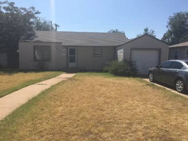 Main picture of 2506-2818 36th St