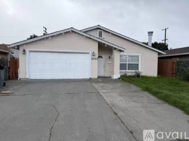 Main picture of 1033 Fremont Blvd