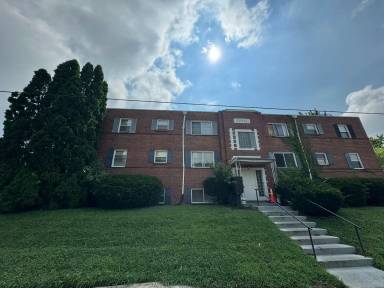 Main picture of 922 Wheatley Ave