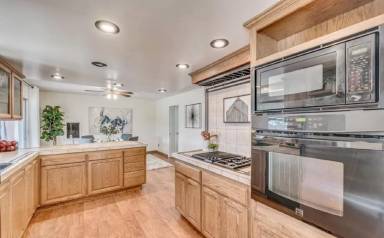 Main picture of 1753 Meadowvale Way