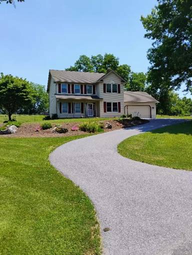 Main picture of 140 Flintville Rd