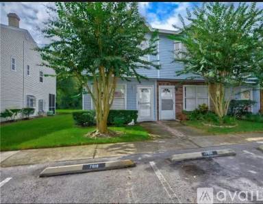 Main picture of 7618 Colonial Ct