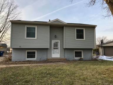 Main picture of 321 19th Avenue Ct W