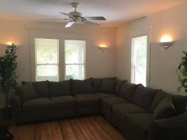 Main picture of 113 Dewitt Pl