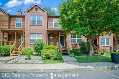 Main picture of 119 Pepper Dr