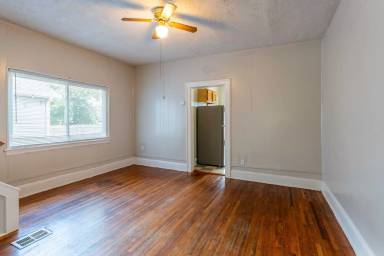 Main picture of 1310-1312 N 5th St
