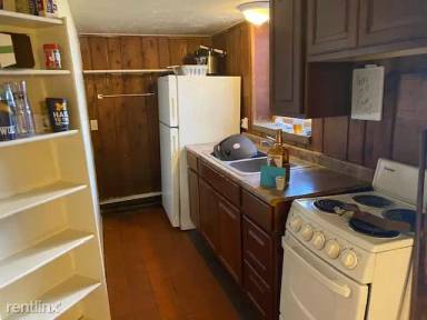 Main picture of 931 Greenwood Ave