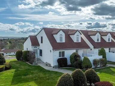Main picture of 435 Nicklaus Ct