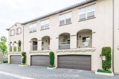 Main picture of 625 E 223rd St