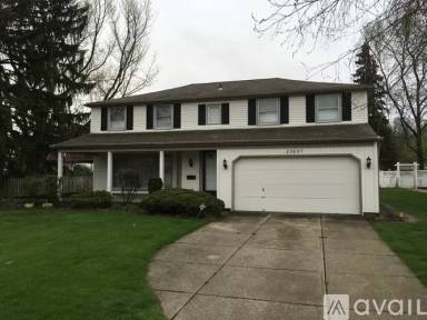 Main picture of 22627 Laramie Dr