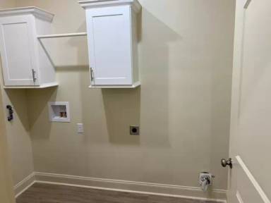 Main picture of 1006 Oakdale St