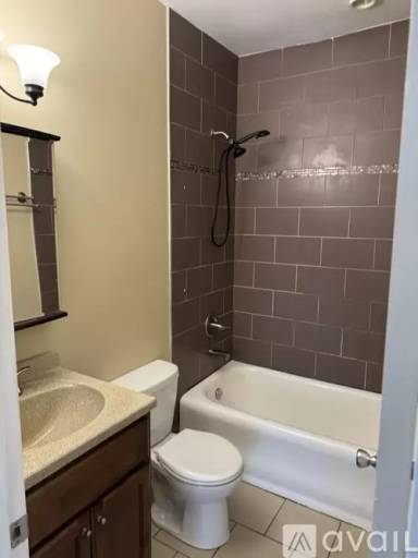 Main picture of 7128 Jefferson Ave