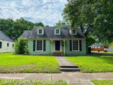 Main picture of 1613 Woodlawn Ave