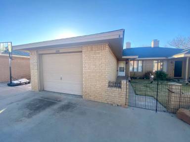 Main picture of 6604 Grover Ave