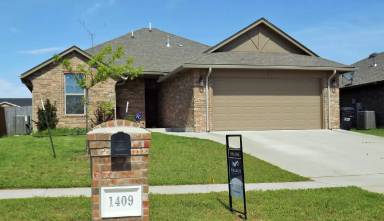 Main picture of 1409 Ginger Ave