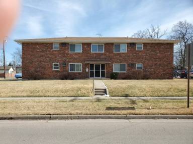 Main picture of 6830 Simpson Ave