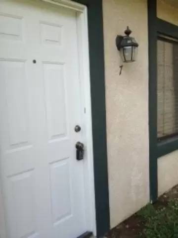 Main picture of 15230 Roxford St