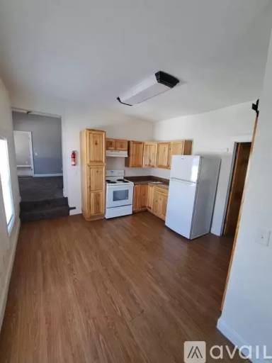 Main picture of 610 W Cedar St
