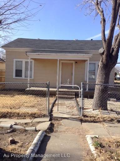 Main picture of 404 S Cleveland St