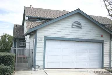 Main picture of 369 Michelle Ln