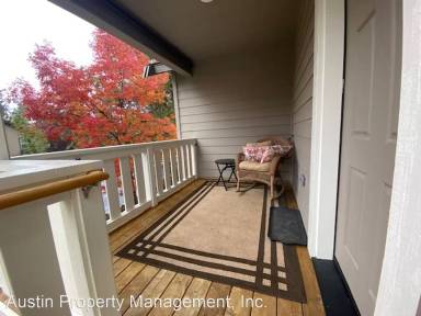 Main picture of 19527 Lost Lake Dr