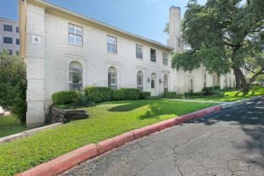 Main picture of 8415 Fredericksburg Rd