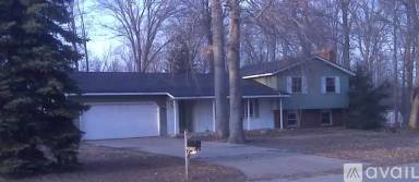 Main picture of 161 Wood Ave