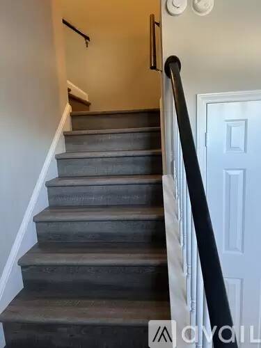 Main picture of 8415 Bedford Green Ln