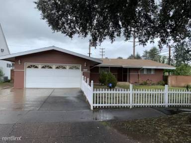 Main picture of 9500 Oakdale Ave