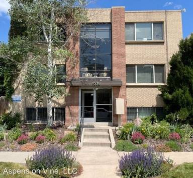 Main picture of 1536 Vine St