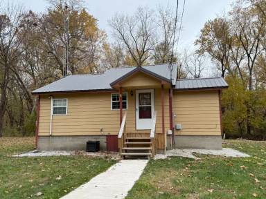 Main picture of 9775 N Rock Ridge Rd