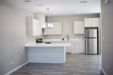 Main picture of 218 San Mateo Ave