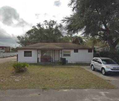 Main picture of 4500 53rd Ave N