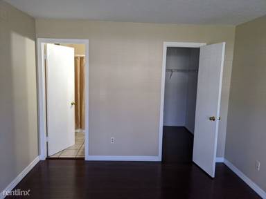 Main picture of 1801 Stoney Run Cir